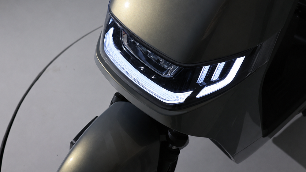 DNYN EV V6 Electric Moped | Power, Range & Urban Freedom